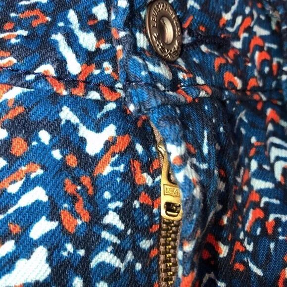 Levi's Blue and Orange Aztec Raw Hem Cutoff Shorts - Picture 7 of 9